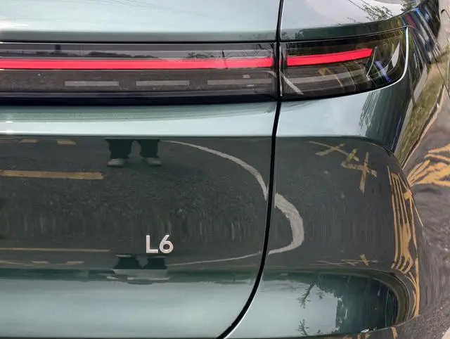 Li Auto Ideal L6 Pro version