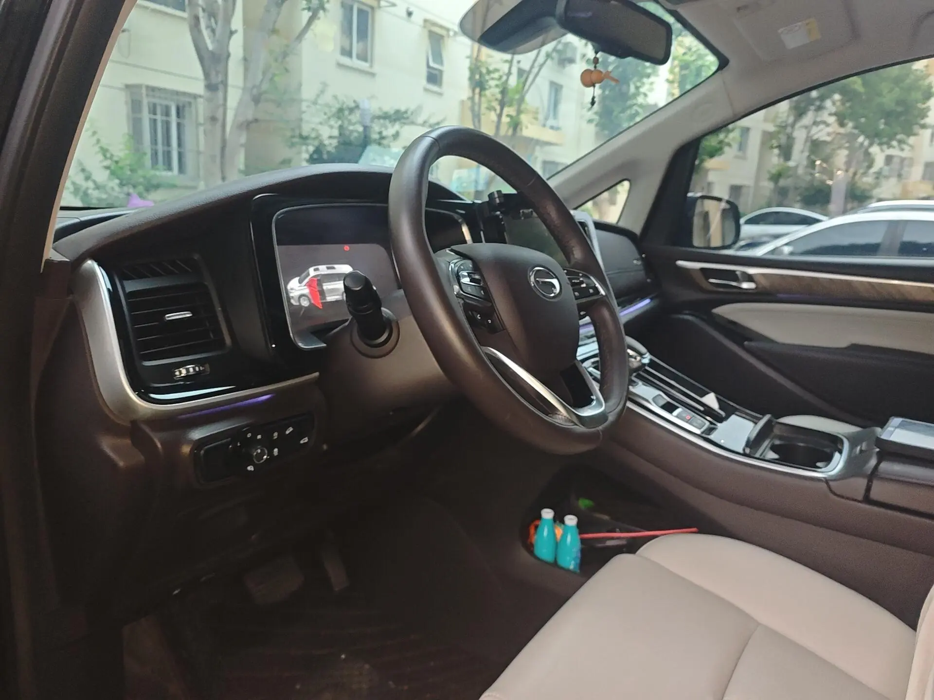 GAC Trumpchi M8 Lingxiu Series 390T Premium Edition
