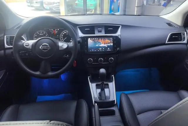 Nissan Xuan Yi Classic 1.6 XL CVT Deluxe Edition