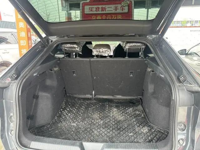 Volkswagen With the crowd 06 Facelift Pro long battery life