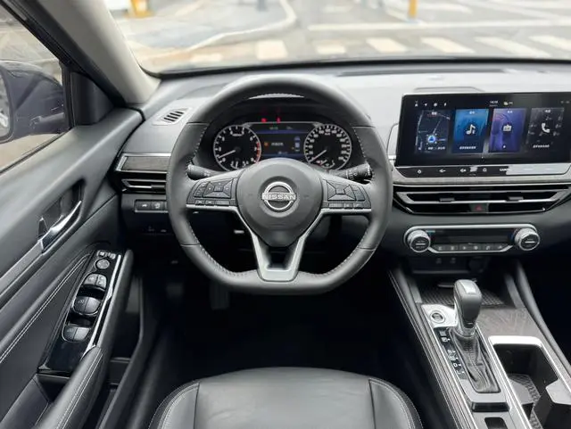 Nissan Teana 2.0L XL-TLS Enjoy Edition