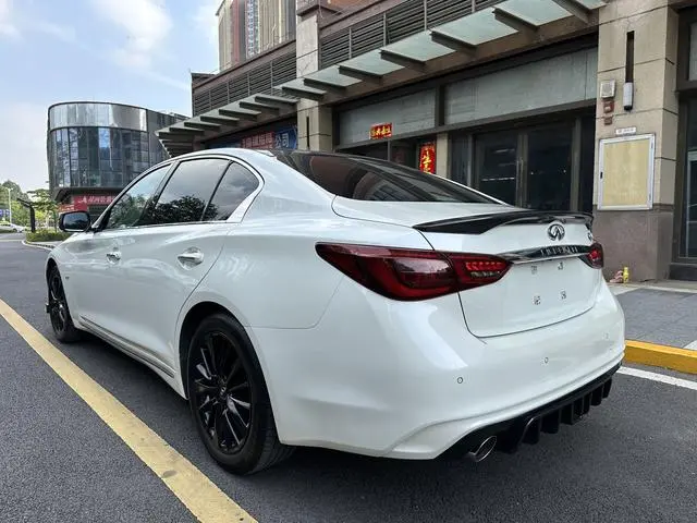 Infiniti Infiniti Q50L 2.0T Premium Version Country VI