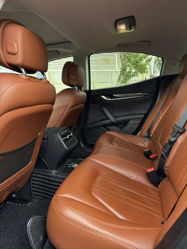 Maserati Ghibli 3.0T Standard Edition