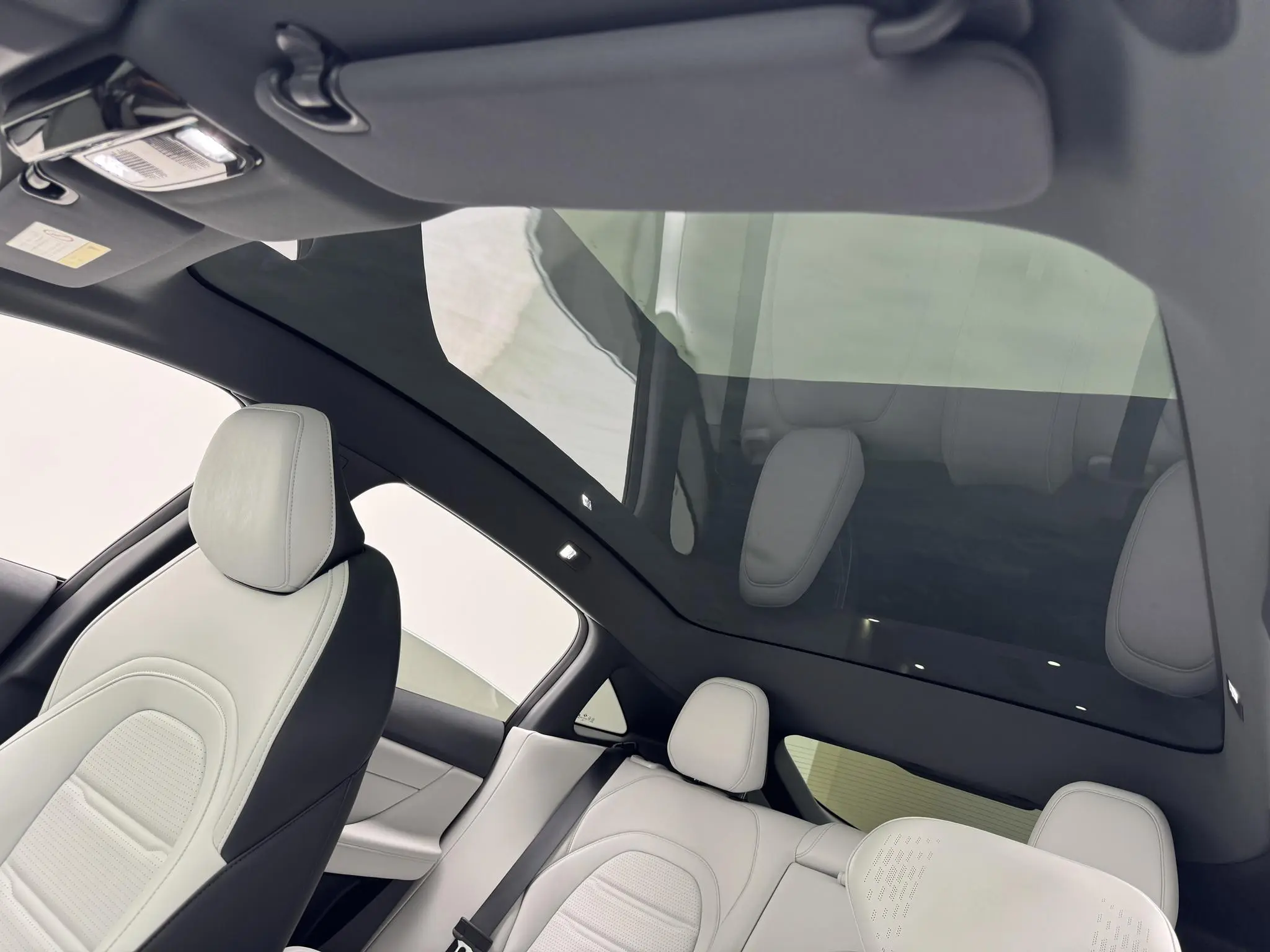 Dongfeng eπ eπ007 Pure electric 530Pro version