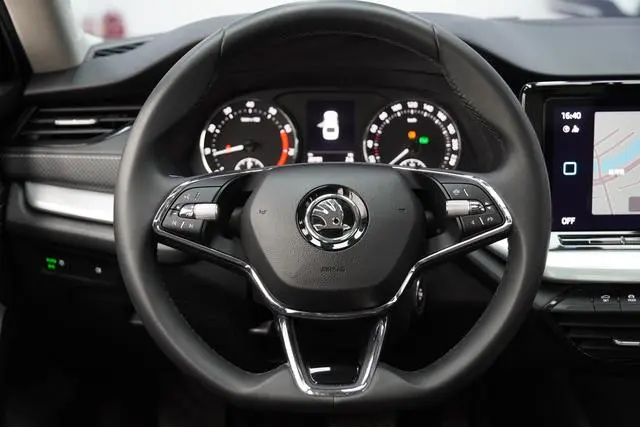 Skoda Octavia PRO ZI280 DSG Premium Edition