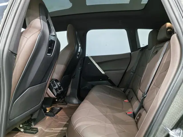 BMW BMW iX xDrive40