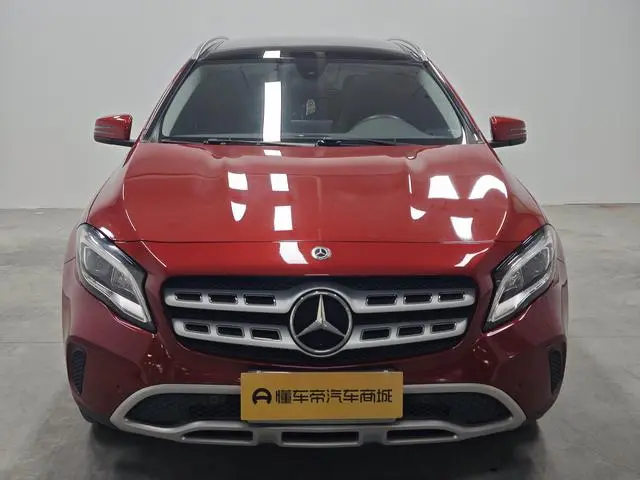 Mercedes-Benz Mercedes-Benz GLA GLA 200 fashion type