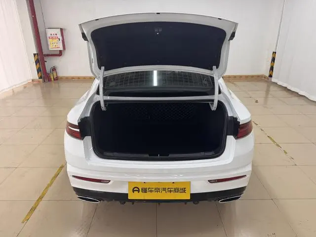Geely Xingrui 2.0T luxury
