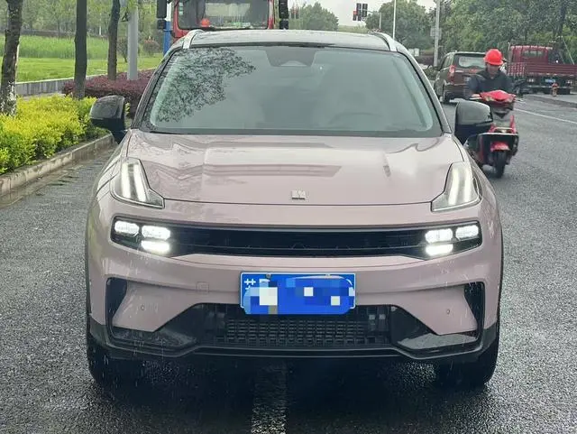 LYNK & CO Lynk 06 Remix 1.5T Shero