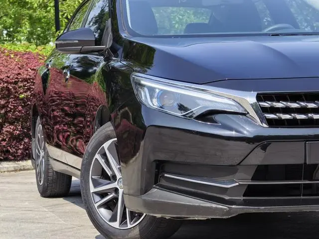 Venucia Qichen D60 1.6L CVT Zhilian Elite Edition