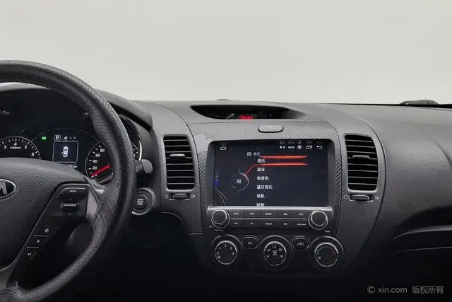 Kia Kia K3 1.6L automatic 15th Anniversary Special Edition GLS