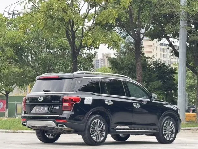 GAC Trumpchi GS8 320T two-wheel drive luxury Zhilian Edition 7 seats