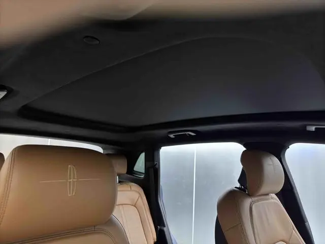 Lincoln Navigator 2.7T four-wheel drive Presidential edition