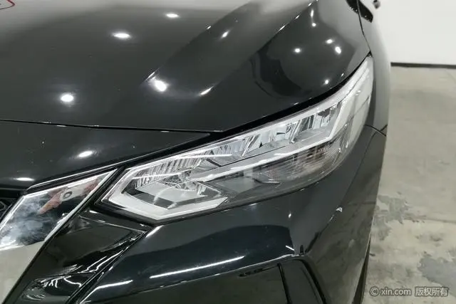 Nissan Xuan Yi 1.6L XL CVT Enjoy Edition