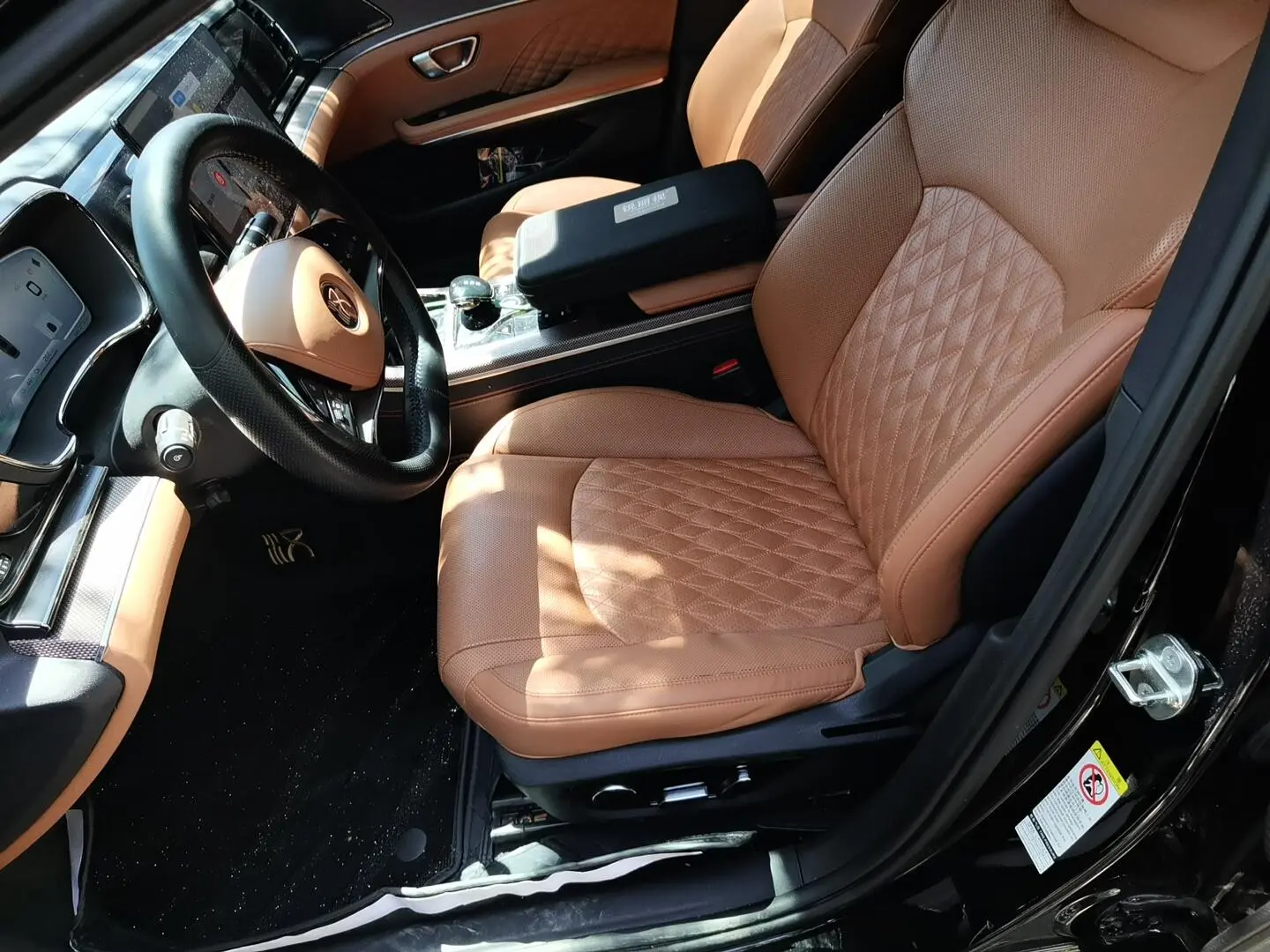 BYD Han EV Four-wheel drive high-performance version flagship