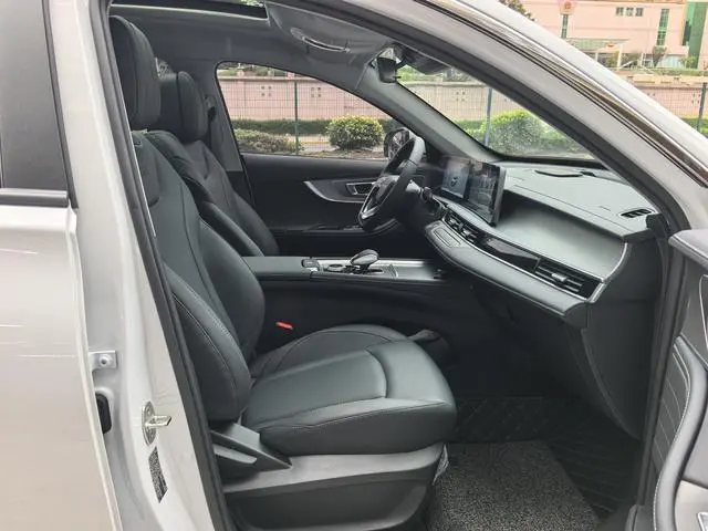 Chery Fulwin Tiggo 8 PRO 290T two-wheel drive deluxe edition