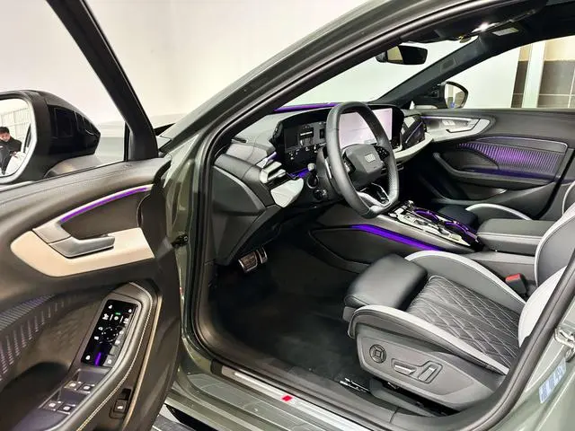 Audi Audi A5L 2.0T sports version quattro