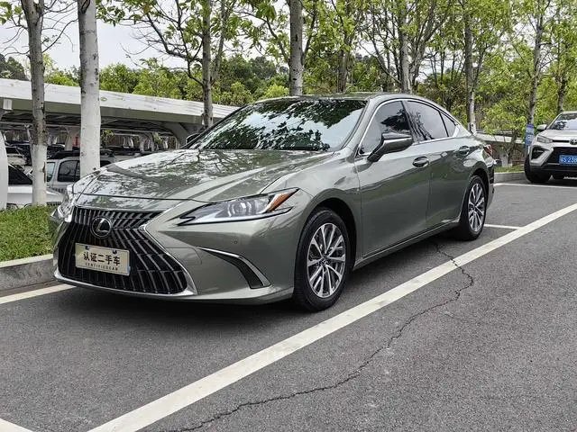 Lexus Lexus ES 200 Excellent Edition