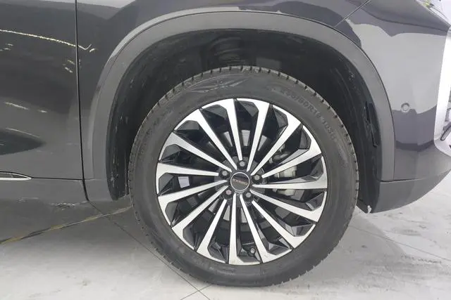 EXEED Xingtu Lingyun 400T four-wheel drive Star Edition