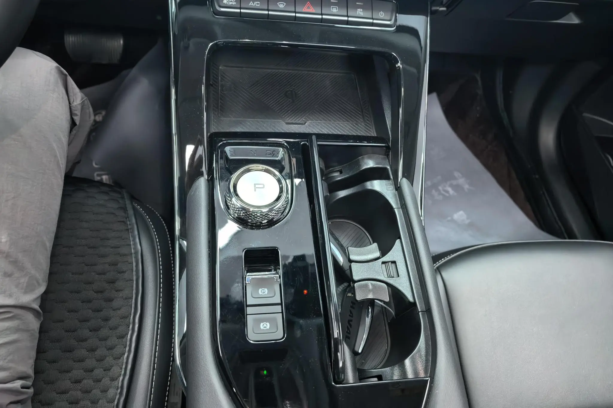Haval Haval H6 The third generation 1.5T automatic two-wheel drive Pro
