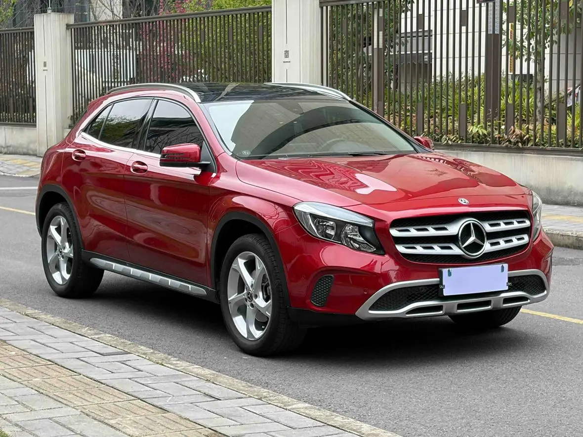 Mercedes-Benz Mercedes-Benz GLA GLA 200 dynamic type