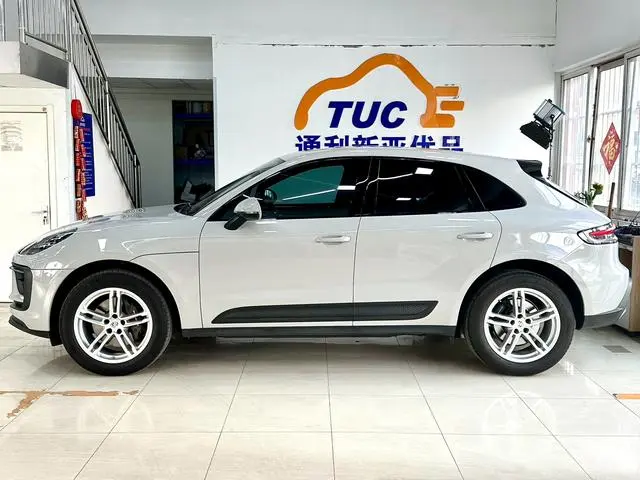 Porsche Macan Macan 2.0T