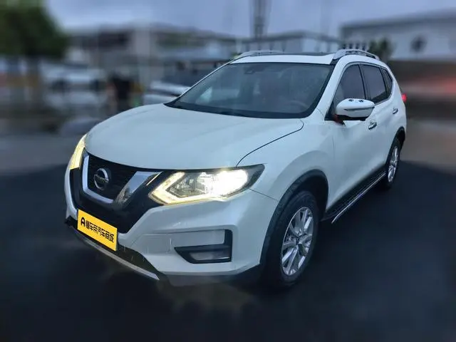 Nissan Qijun 2.0L CVT Zhilian seven-seater Comfort Edition 2WD