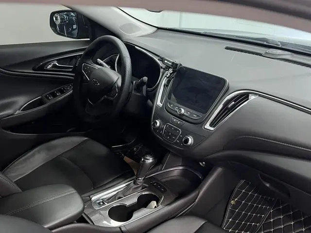 Chevrolet Mai Ruibao XL 535T CVT Sharp Version
