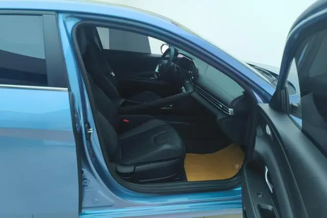 Hyundai Elantra 1.5L CVT GLX Elite Edition