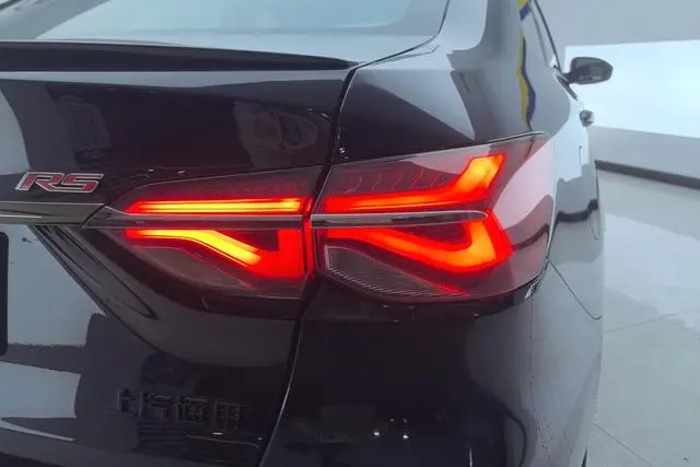 Chevrolet Cruze RS 330T automatic happy Version