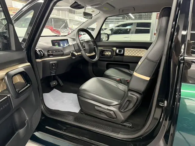 Baojun Baojun KiWi EV Artist Light Edition Ternary Lithium