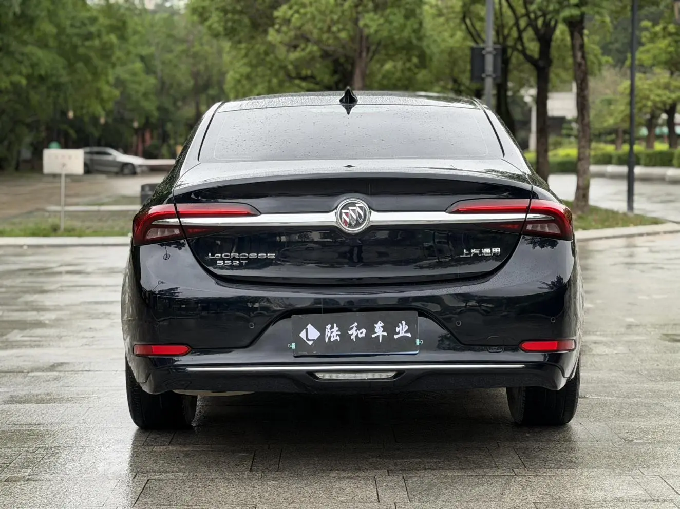 Buick Lacrosse 552T luxury
