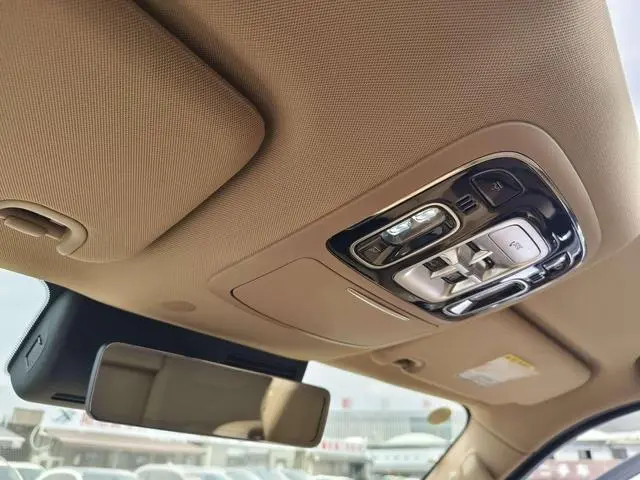 Beijing Beijing off-road BJ60 Thunder Advanced version of seven seats