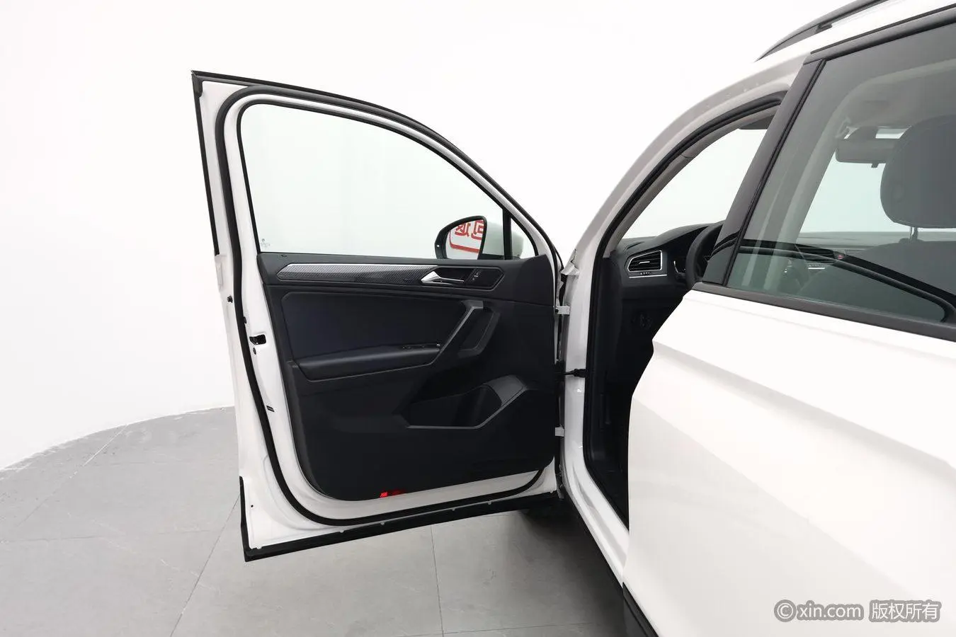 Volkswagen Tiguan L 280TSI automatic two-wheel drive Smart edition
