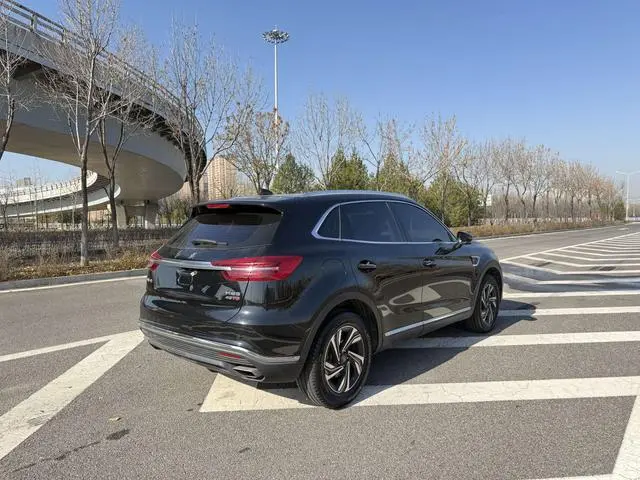 Hongqi Hongqi HS5 Facelift 2.0T Zhilian Flag Enjoy Edition