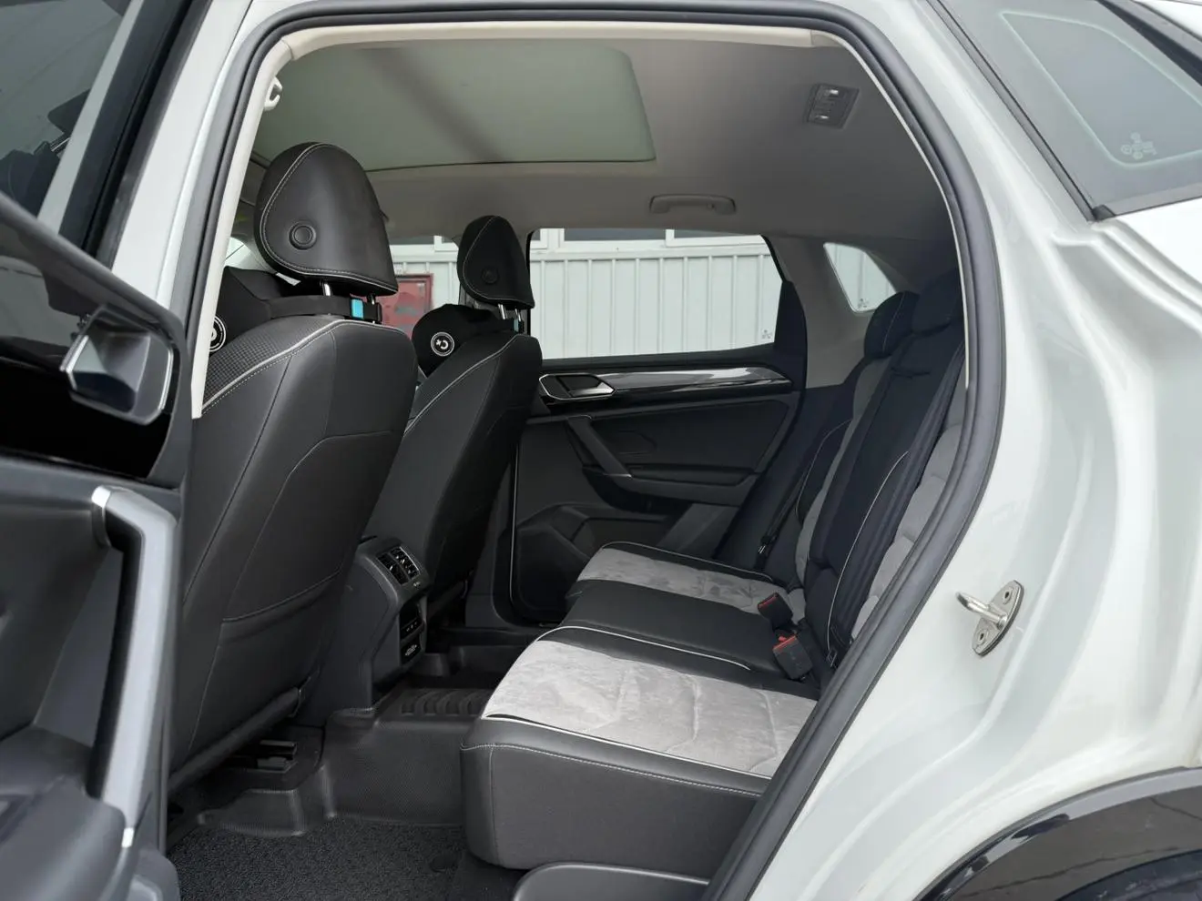 Volkswagen Tanyue X 330TSI two-wheel drive Premium Smart edition