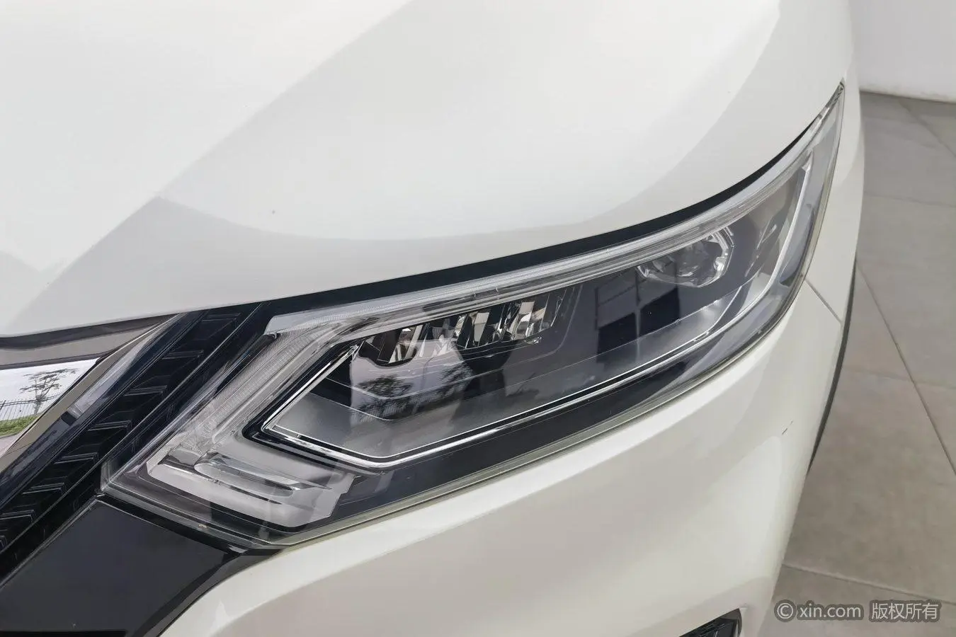Nissan Qashqai 2.0L CVT Deluxe Edition