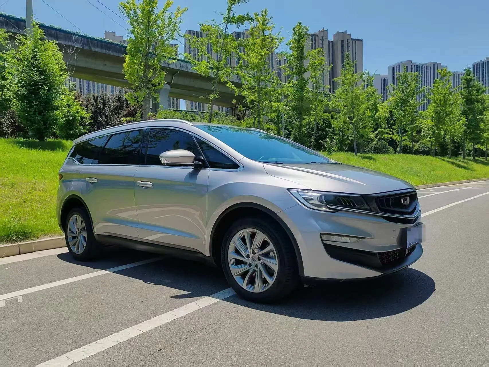 Geely Jiajie 1.8TD DCT Luxury