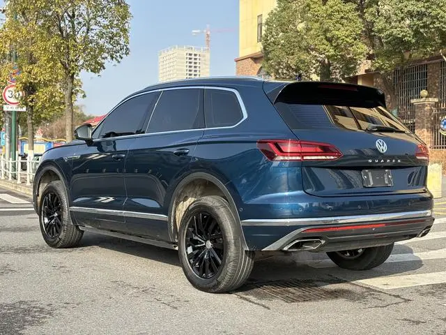 Volkswagen Touareg 2.0 TSI Ruiyi Edition Country V