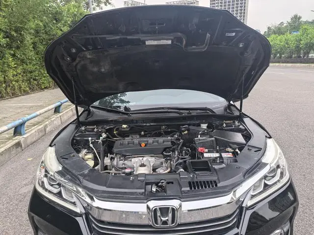 Honda Accord 2.0L Comfort Version