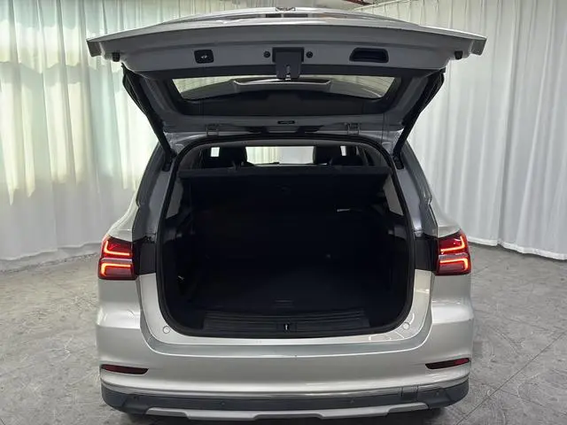 Roewe Roewe eRX5 50T Hybrid Interconnection Premium Ultimate Edition