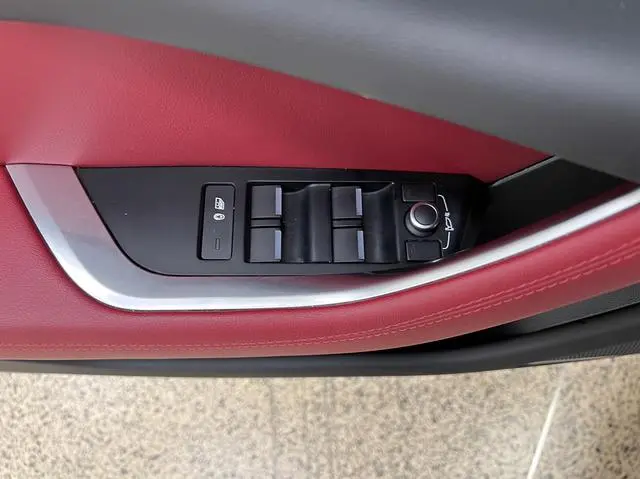Jaguar Jaguar XEL 2.0T 250PS R-DYNAMIC S Yaohei Sports Edition