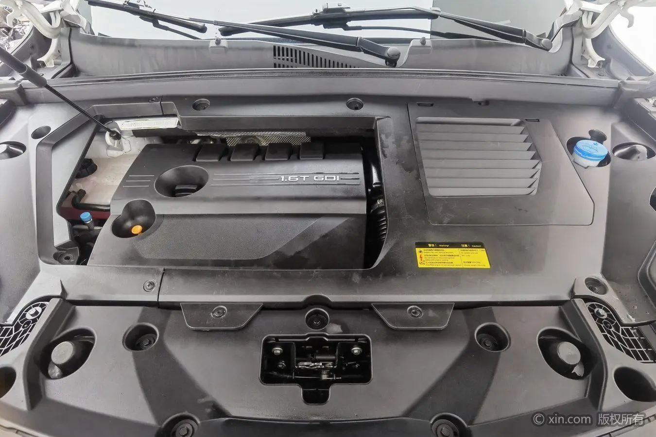 EXEED Xingtu Lingyun 1.6T two-wheel drive star version