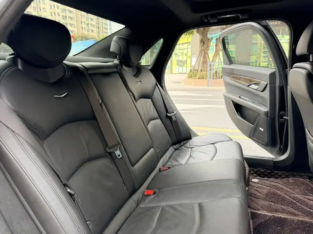Cadillac Cadillac CT6 28T luxury