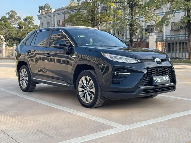 TOYOTA Wilanda Dual engine 2.5L two-wheel drive deluxe edition