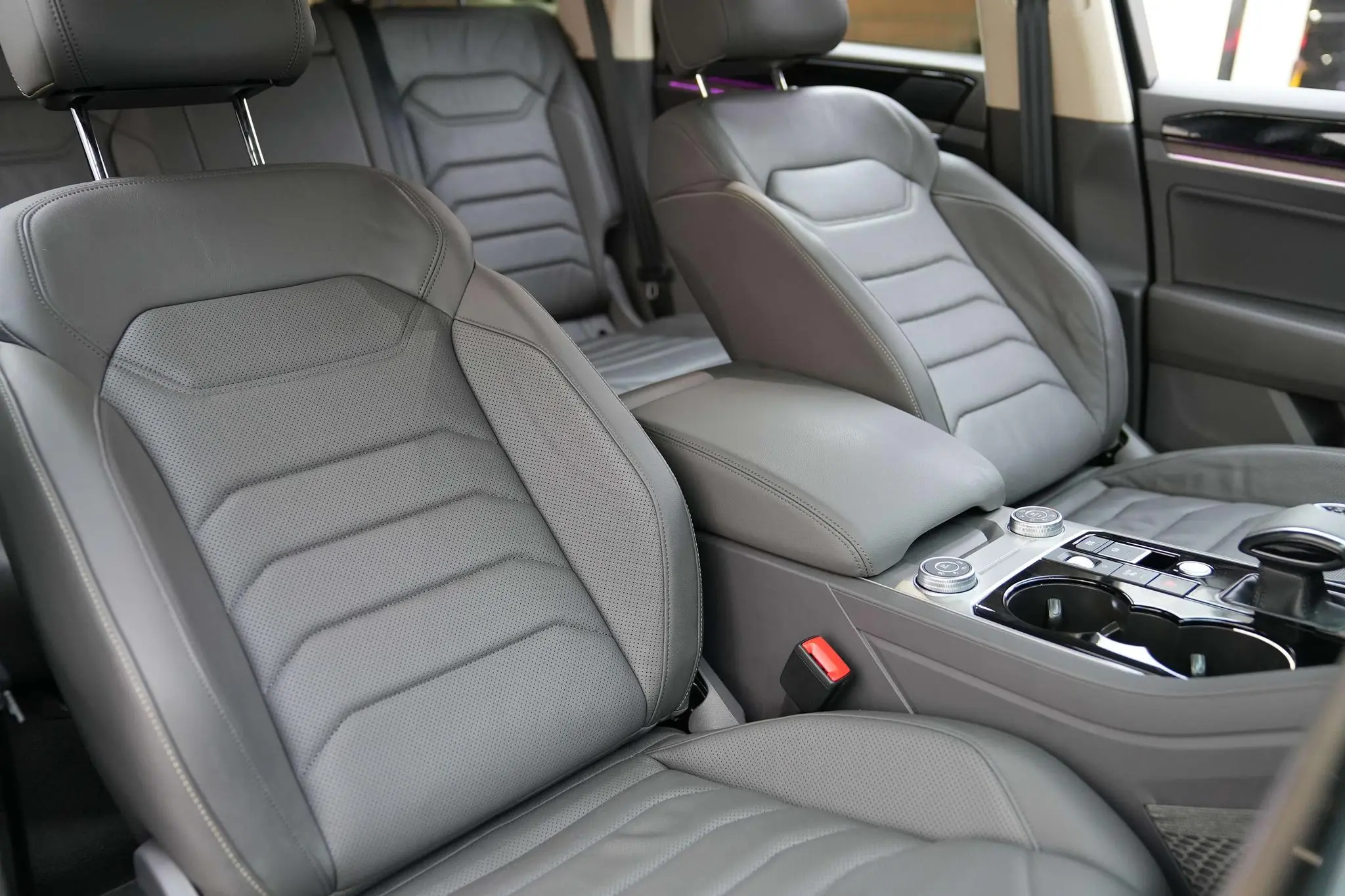 Volkswagen Touareg 3.0 TSI Sharp Edition