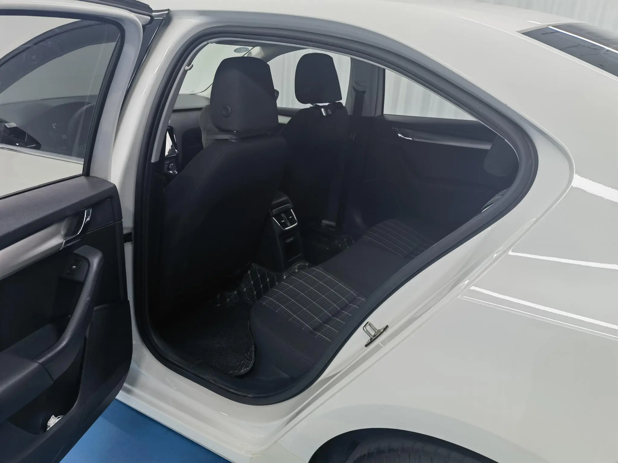 Skoda Octavia 1.5L automatic Smart Travel Comfort Edition Country VI