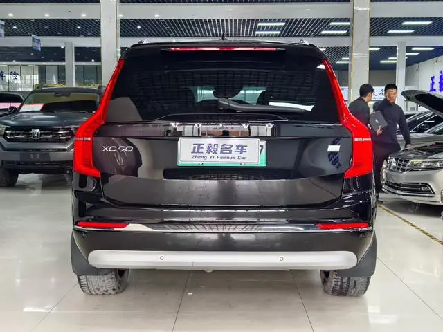 Volvo Volvo XC90 PHEV Facelifted E-drive hybrid T8 Zhizun Deluxe Edition 7-seater