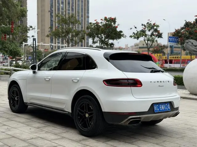 Porsche Macan Macan 2.0T