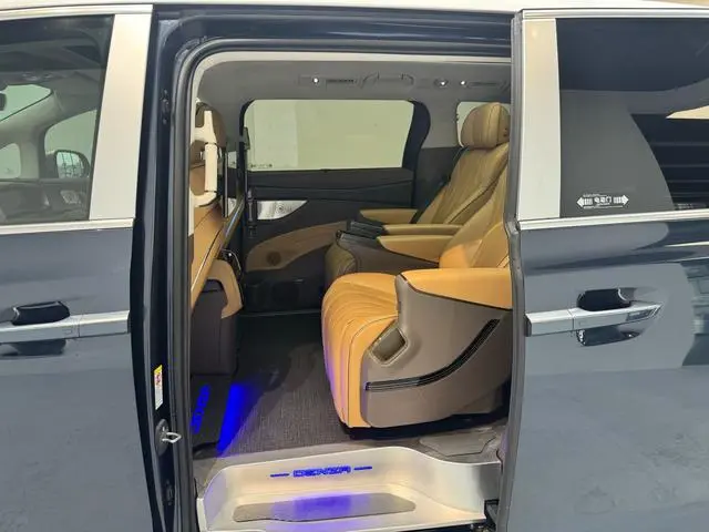Denza Denza D9 EV 600 four-wheel drive flagship